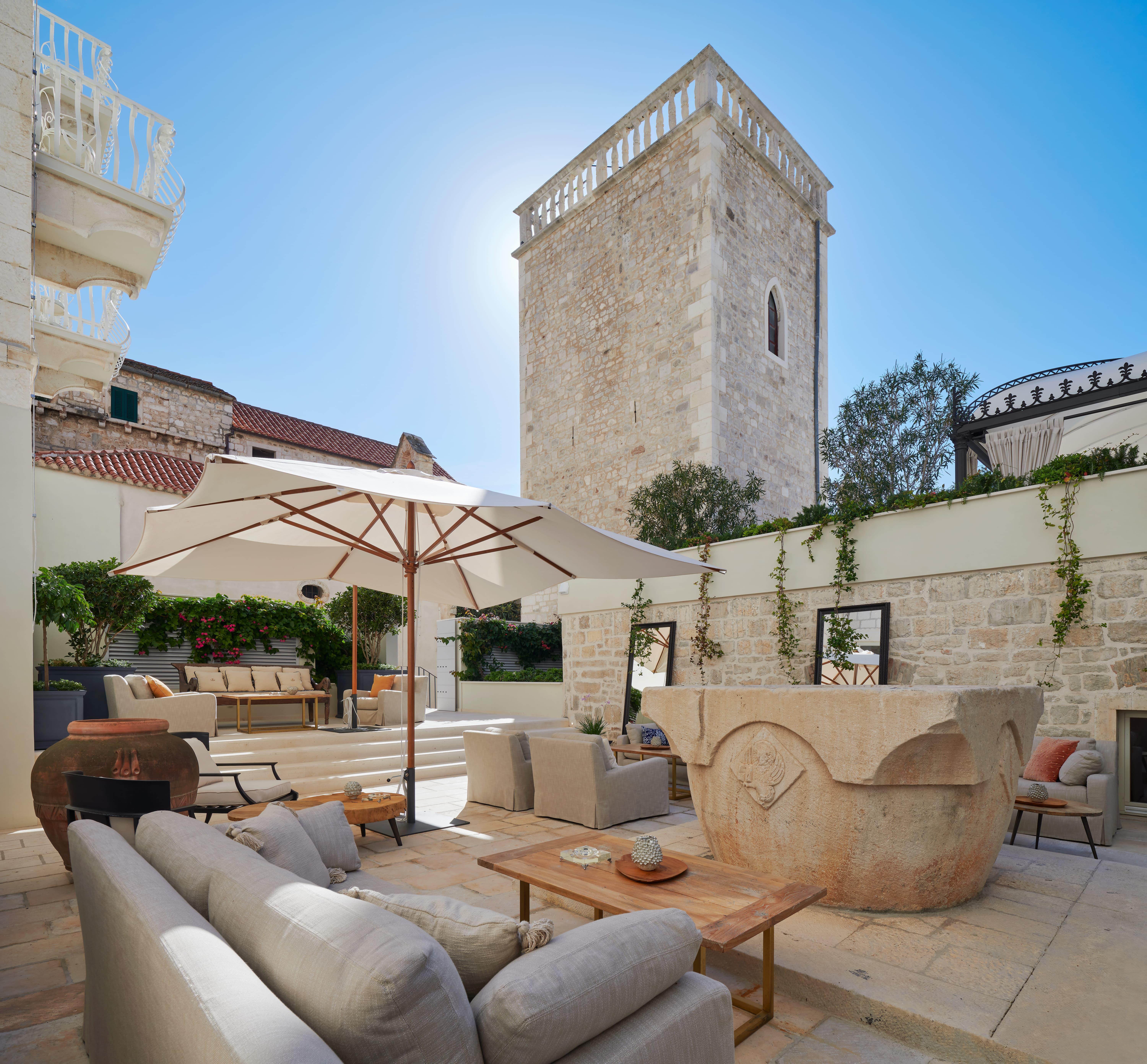 Palace Elisabeth, Hvar Heritage Hotel - The Leading Hotels Of The World Hvar Town Exterior photo