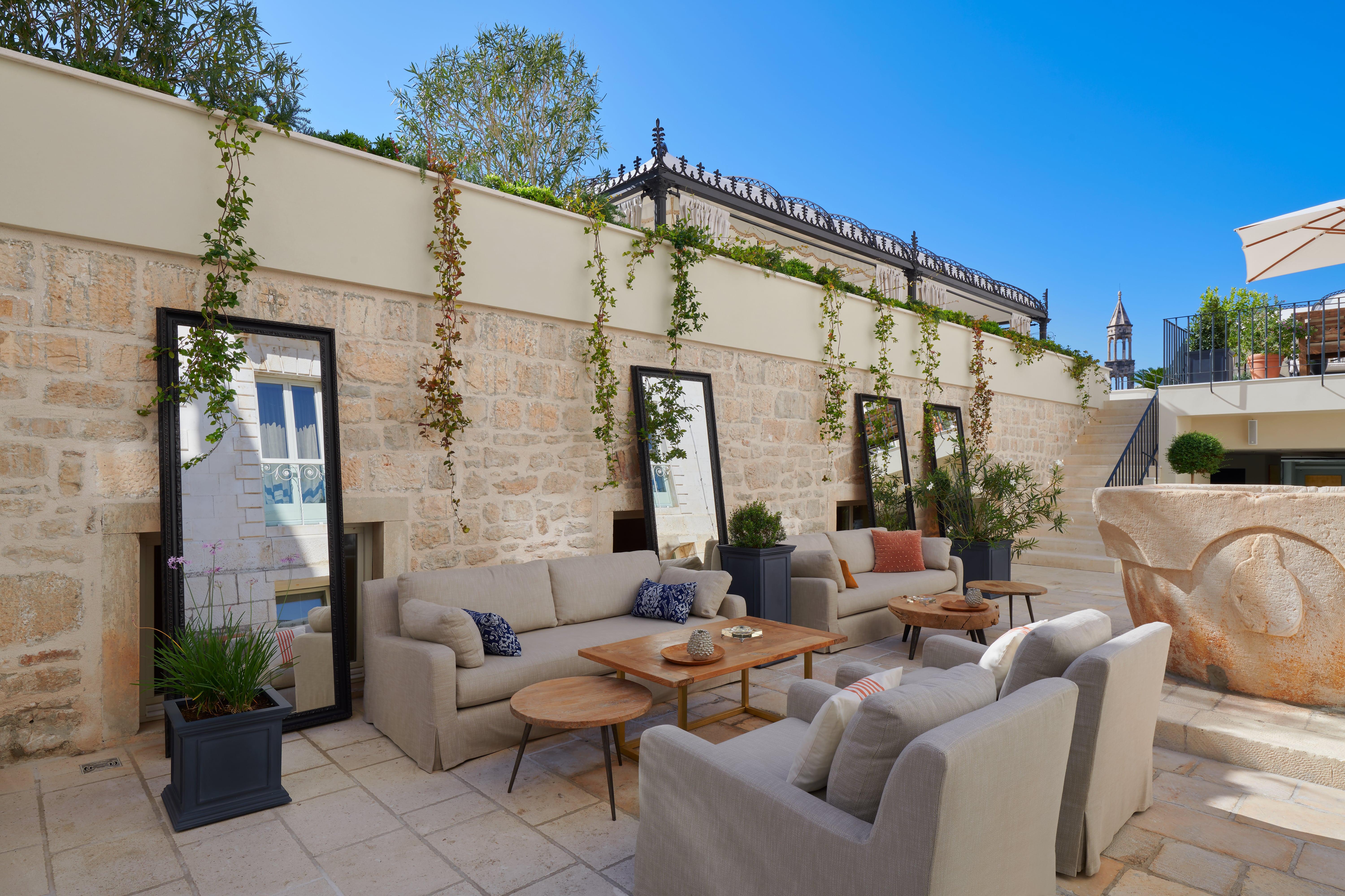Palace Elisabeth, Hvar Heritage Hotel - The Leading Hotels Of The World Hvar Town Exterior photo