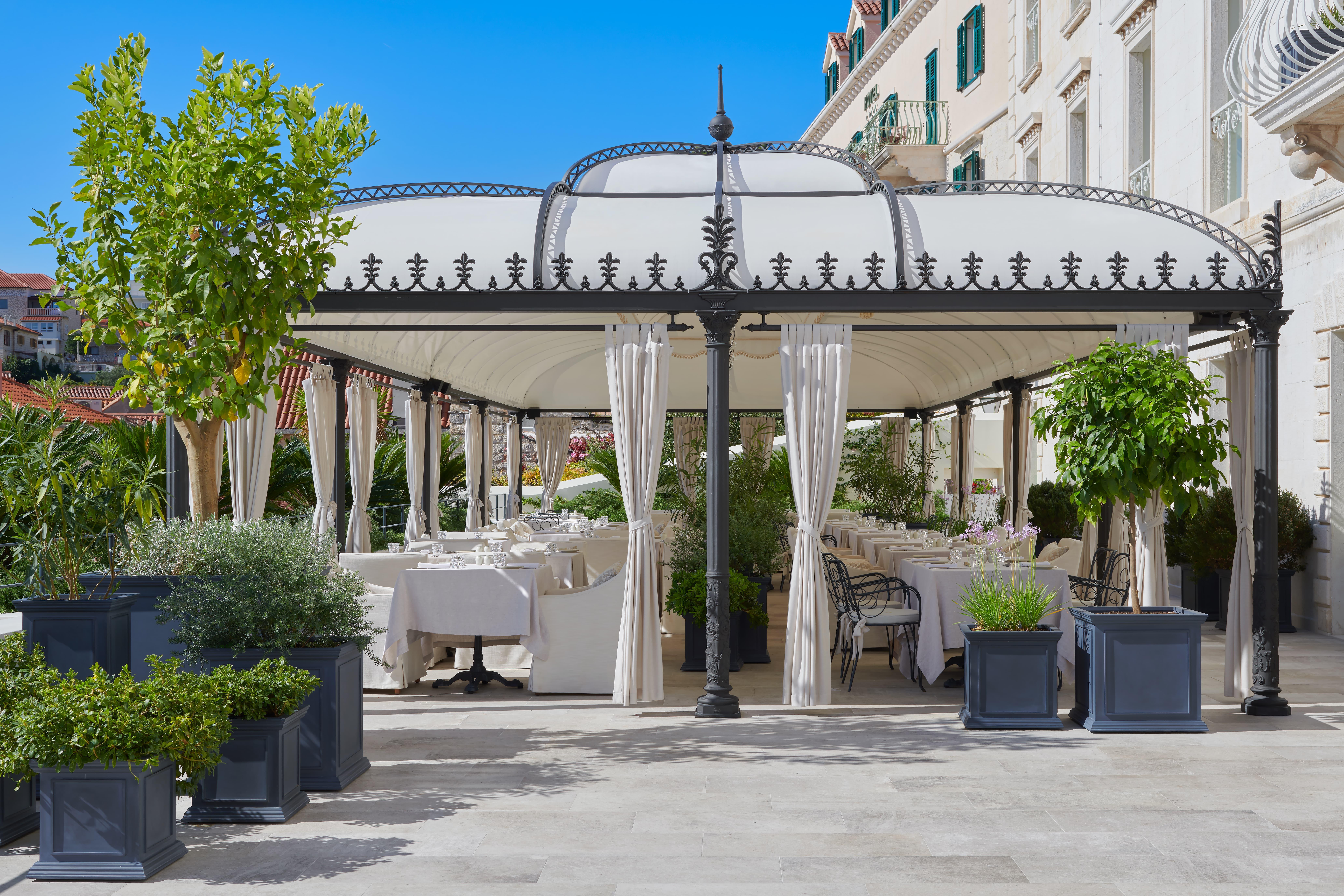 Palace Elisabeth, Hvar Heritage Hotel - The Leading Hotels Of The World Hvar Town Exterior photo