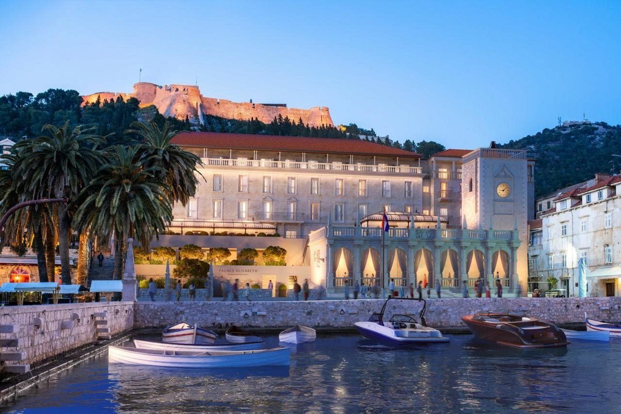 Palace Elisabeth, Hvar Heritage Hotel - The Leading Hotels Of The World Hvar Town Exterior photo