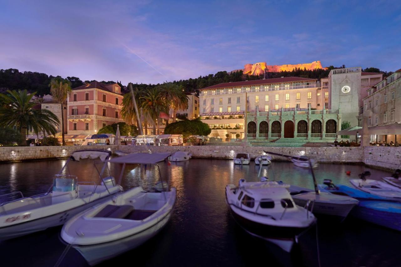 Palace Elisabeth, Hvar Heritage Hotel - The Leading Hotels Of The World Hvar Town Exterior photo